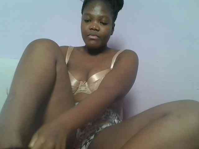 Sexyicey webcam