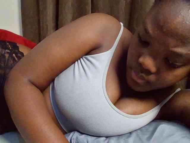 Sexyicey webcam