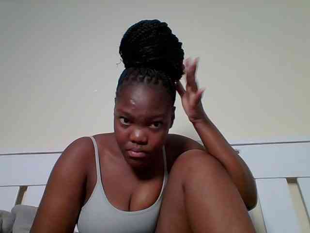 Sexyicey webcam