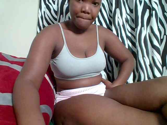 Sexyicey webcam