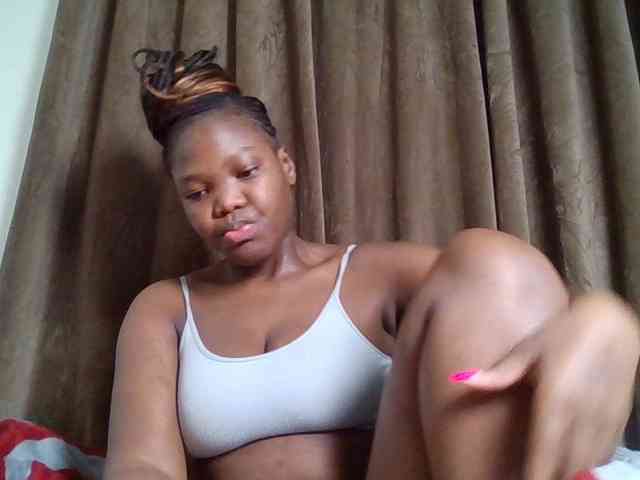 Sexyicey webcam