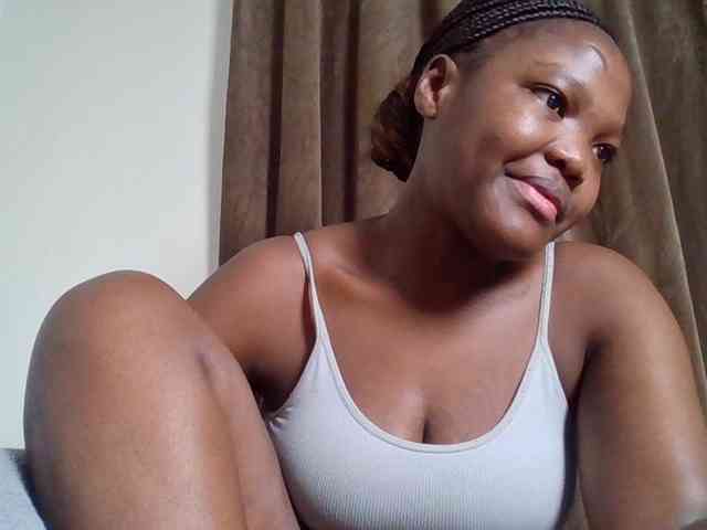 Sexyicey webcam