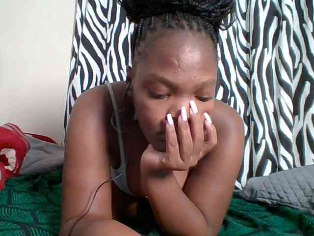 Sexyicey webcam