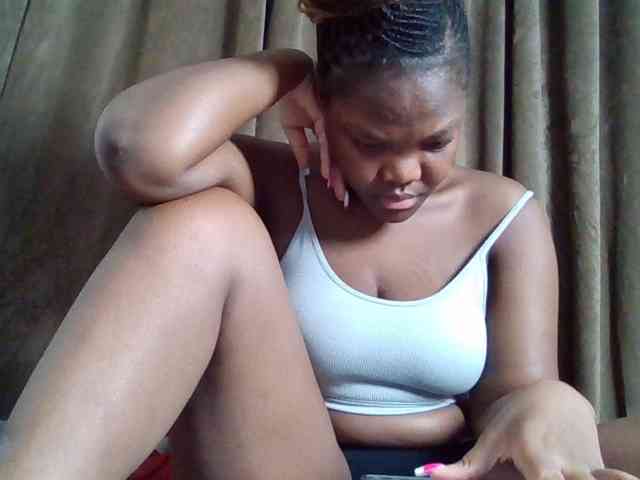 Sexyicey webcam