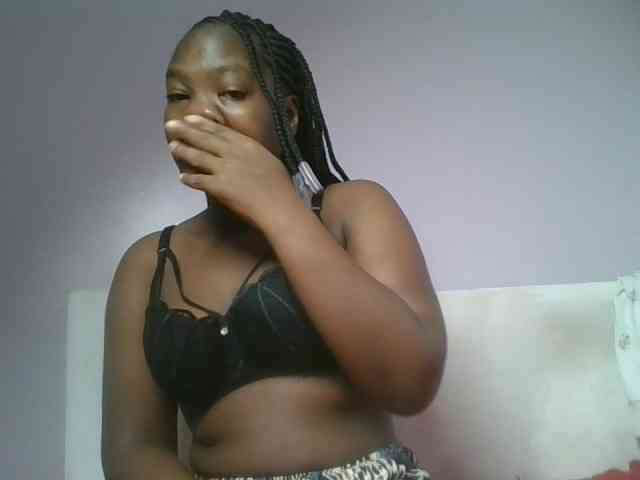 Sexyicey webcam