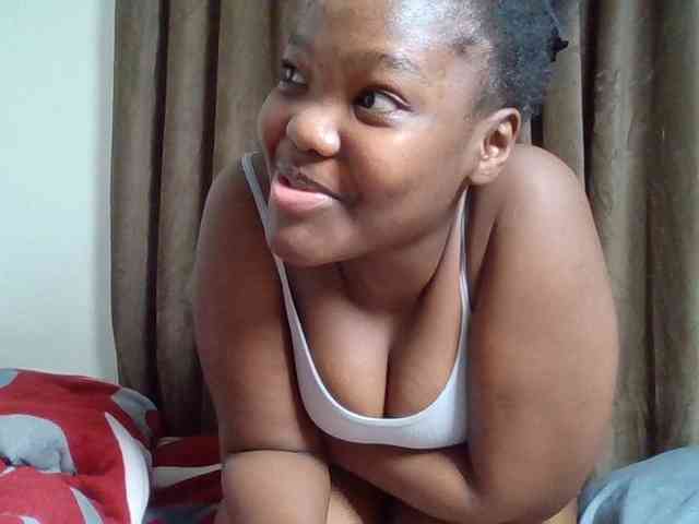 Sexyicey webcam