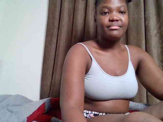 Sexyicey webcam