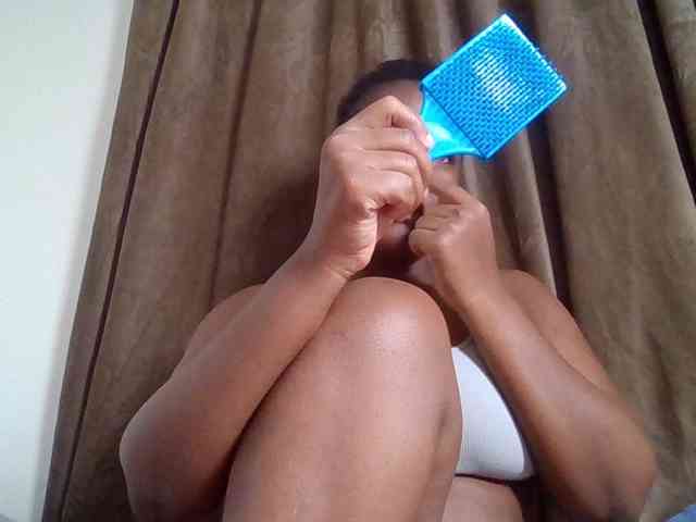 Sexyicey webcam