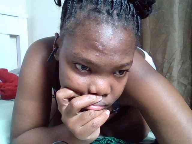 Sexyicey webcam