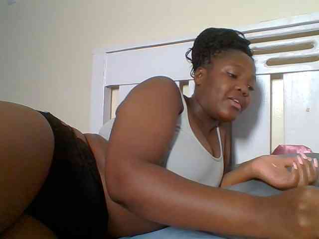 Sexyicey webcam
