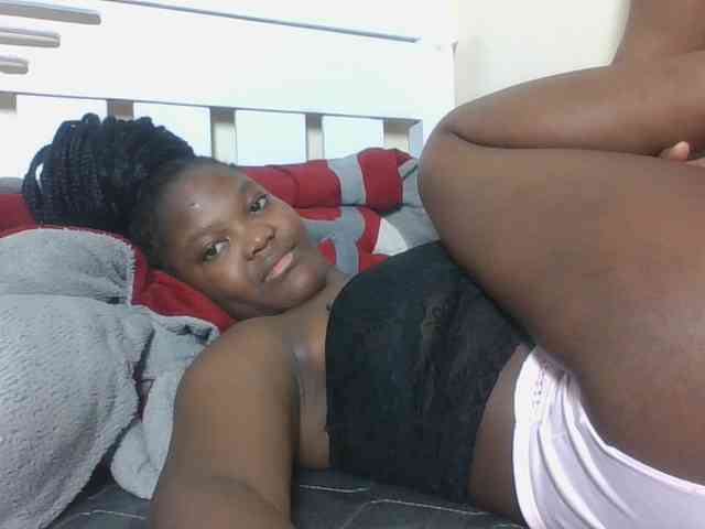 Sexyicey webcam