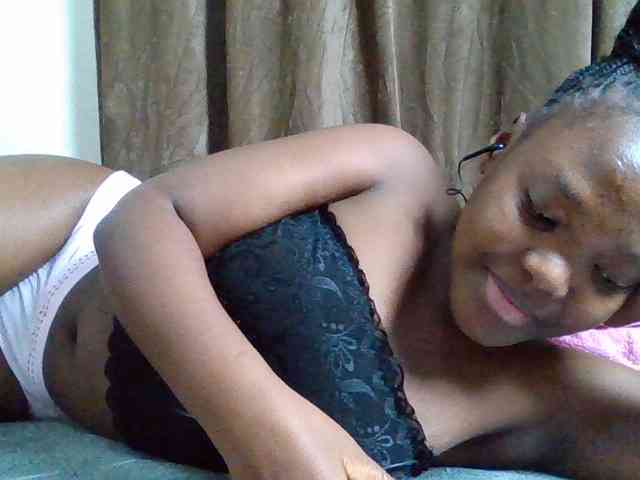 Sexyicey webcam