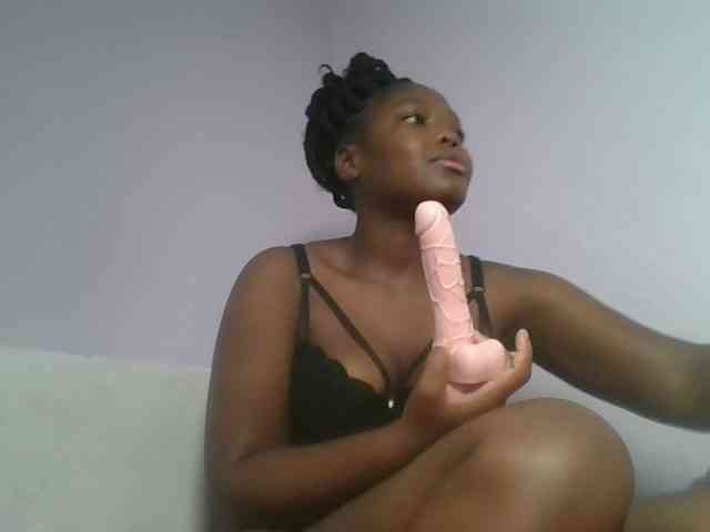 Sexyicey webcam