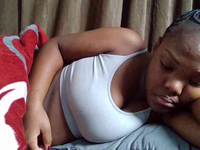 Sexyicey webcam