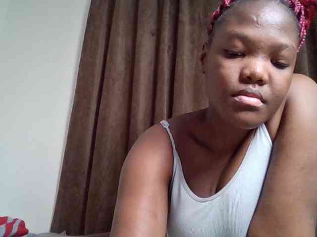 Sexyicey webcam