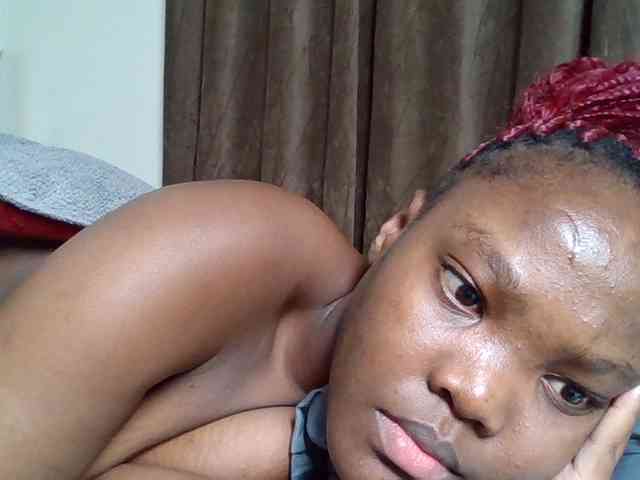 Sexyicey webcam