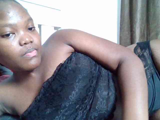 Sexyicey webcam