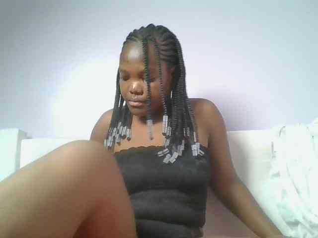 Sexyicey webcam