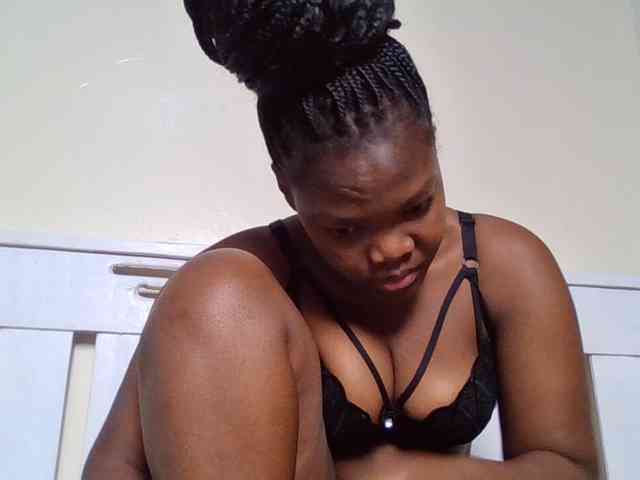 Sexyicey webcam