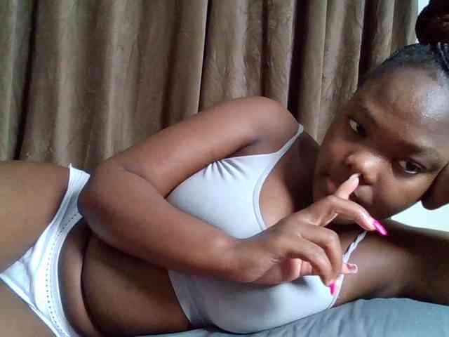 Sexyicey webcam