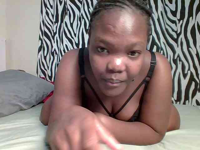 Sexyicey webcam
