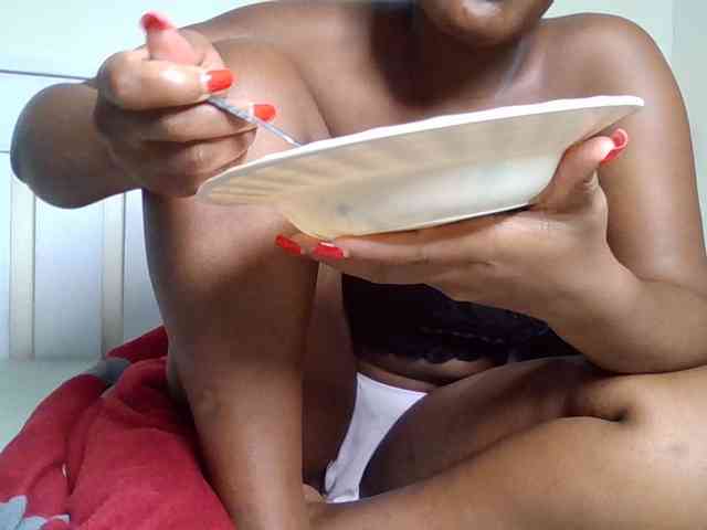 Sexyicey webcam