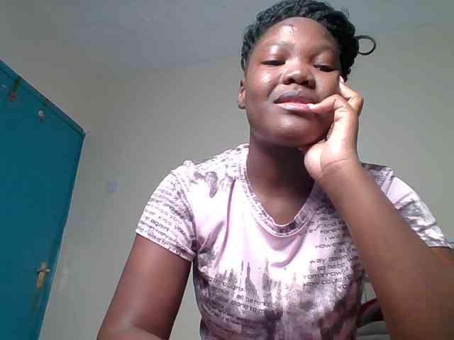 Sexyicey webcam