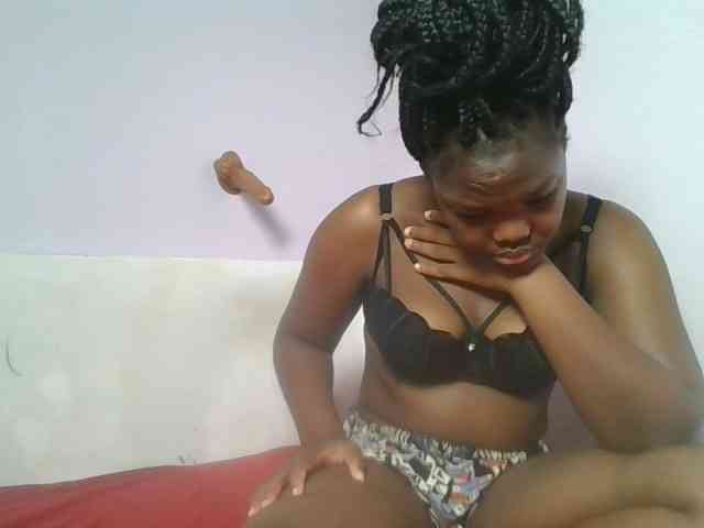 Sexyicey webcam