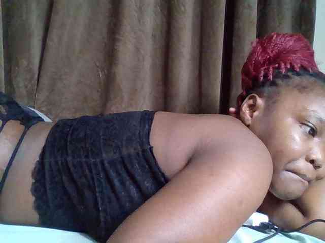 Sexyicey webcam