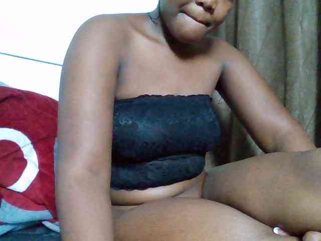 Sexyicey webcam