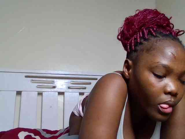 Sexyicey webcam