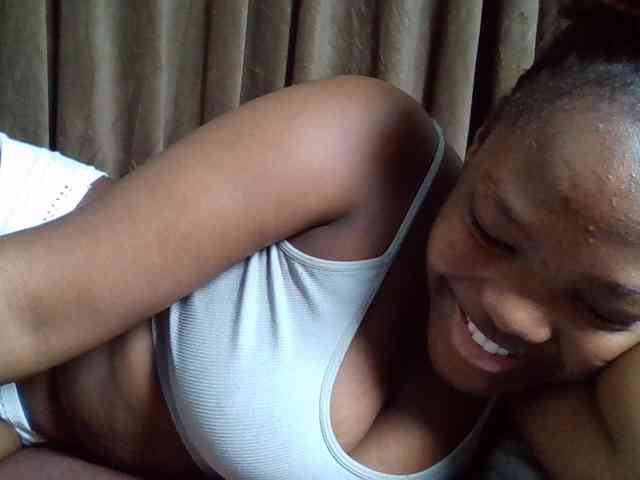 Sexyicey webcam
