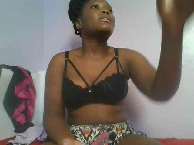 Sexyicey webcam