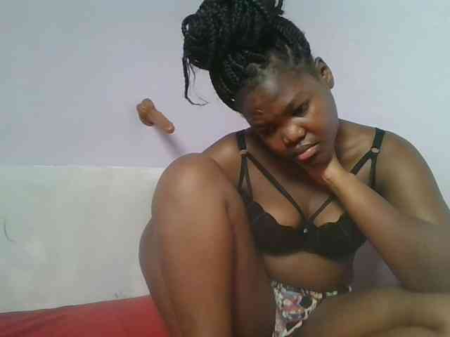 Sexyicey webcam