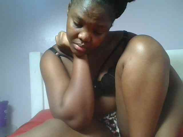 Sexyicey webcam