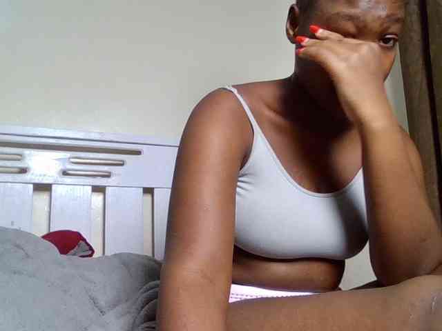 Sexyicey webcam