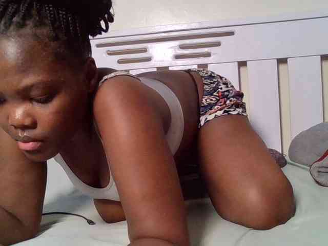 Sexyicey webcam
