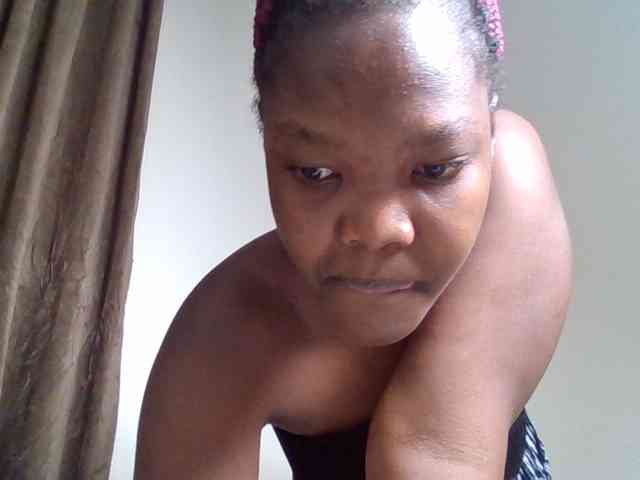 Sexyicey webcam
