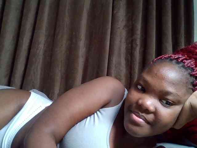 Sexyicey webcam