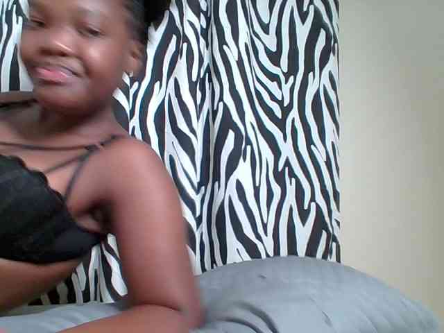 Sexyicey webcam
