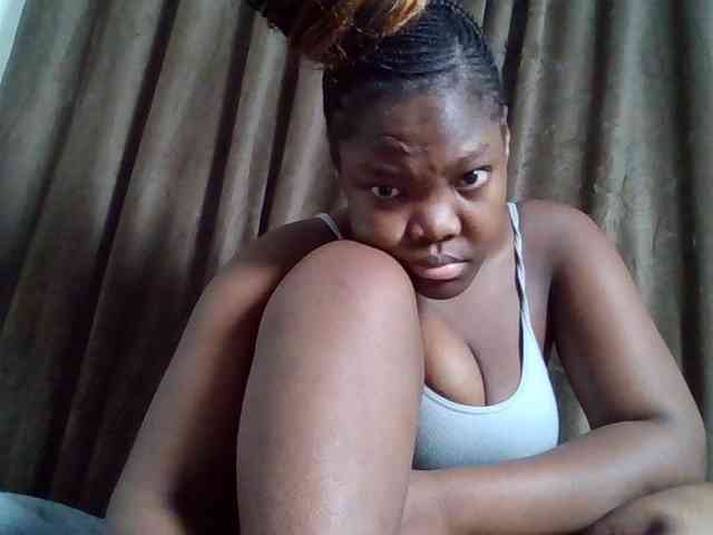 Sexyicey webcam