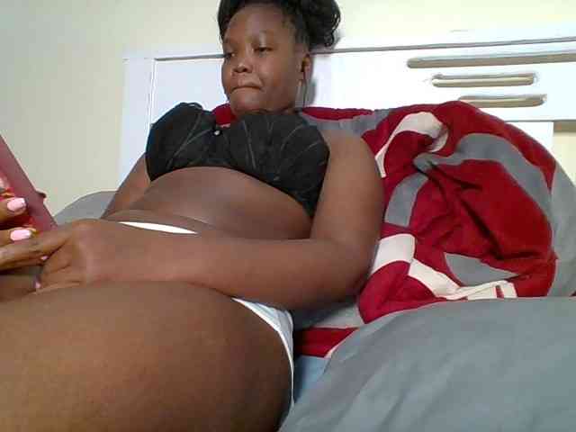 Sexyicey webcam