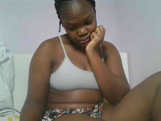 Sexyicey webcam