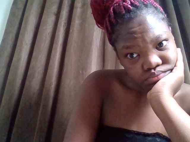 Sexyicey webcam