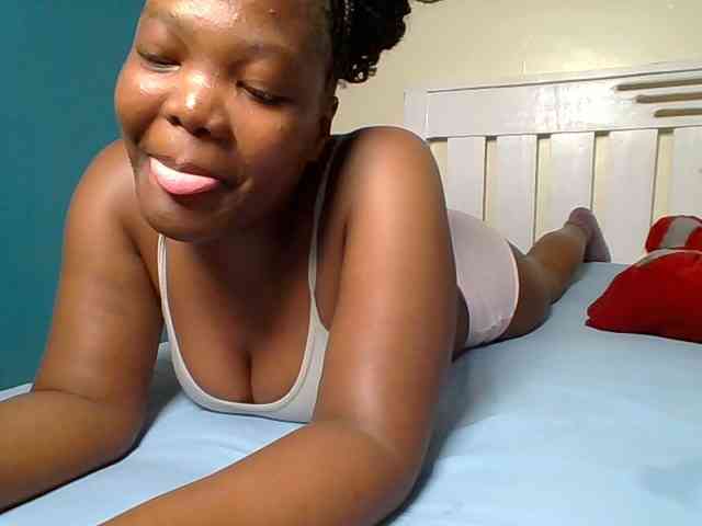 Sexyicey webcam