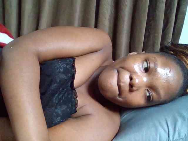 Sexyicey webcam
