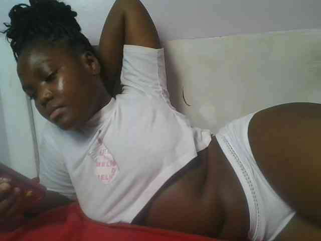 Sexyicey webcam