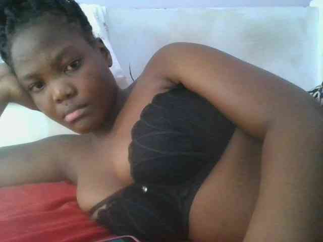 Sexyicey webcam
