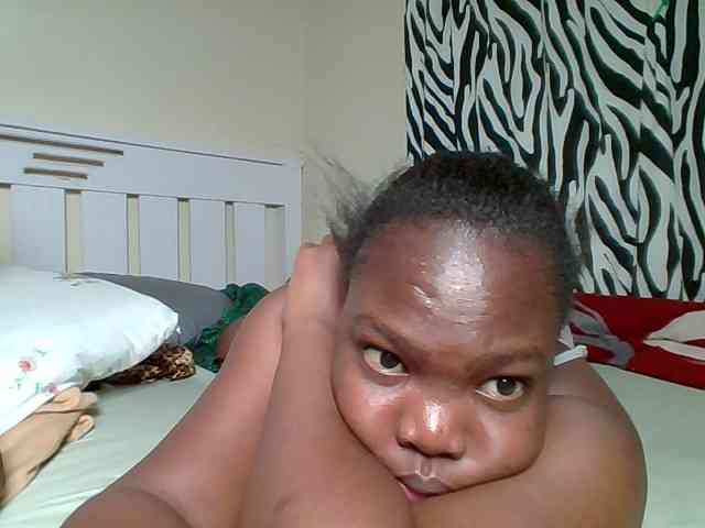 Sexyicey webcam