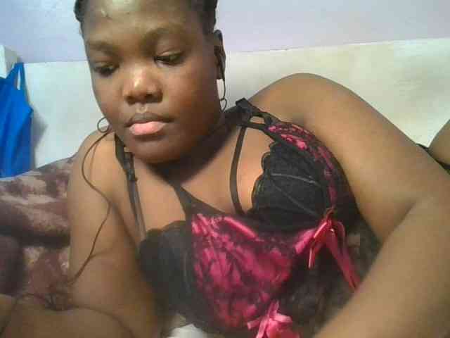Sexyicey webcam